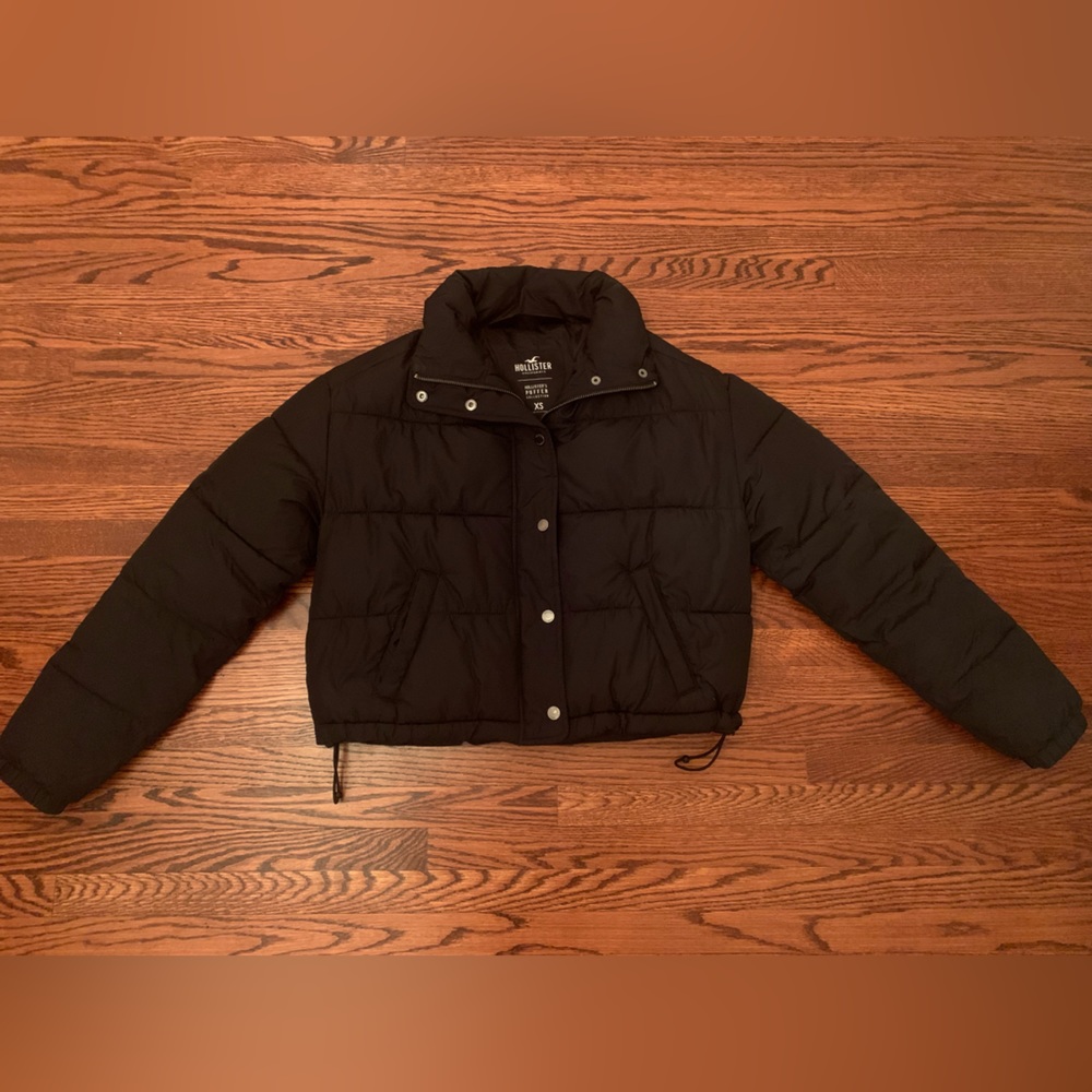 Hollister Puffer Jacket